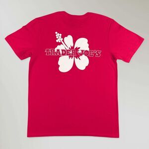 Trader Joe's Short Sleeve Employee Crew T-Shirt Hibiscus Light Red/Coral Sz Med